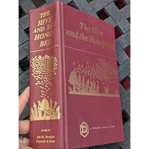 Vintage 1992 ENTOMOLOGY REFERENCE BOOK The Hive and the Honey Bee 1324 pp Dadant